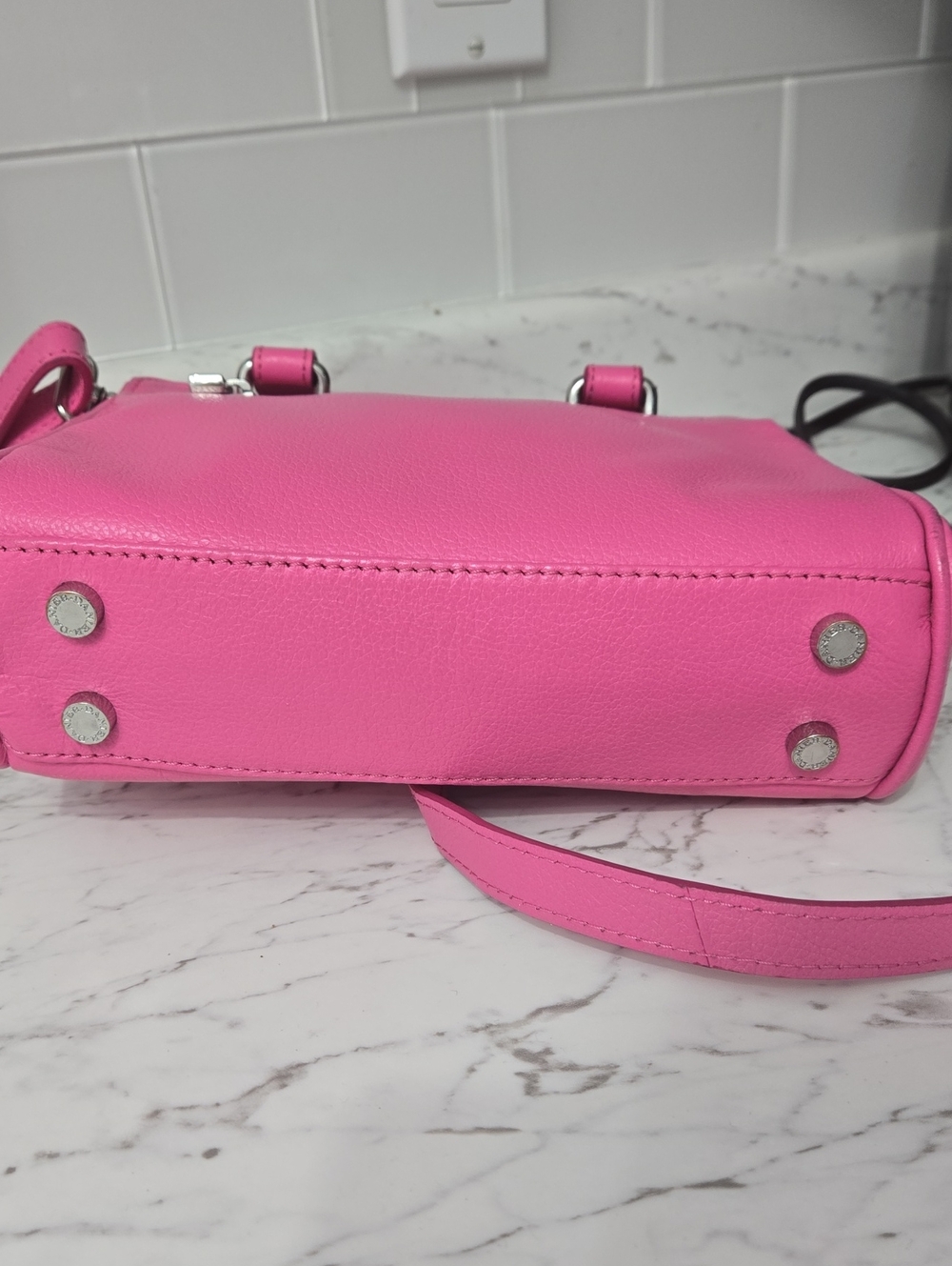 Danier Pink Bubble Gum  Leather Satchel Handbag with Lock Accent - Picture 6 of 8